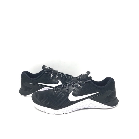 Nike Other - Authentic Men’s Nike Metcon 4 in Black/White